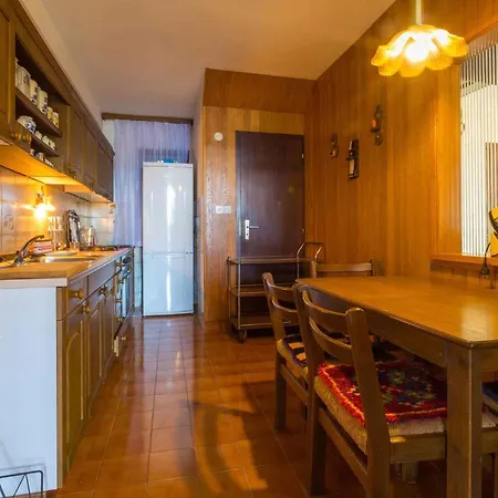 In 39354 Apartman *